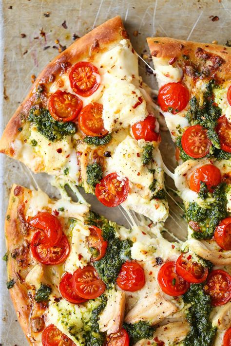 How much fat is in pesto chicken pizza - calories, carbs, nutrition