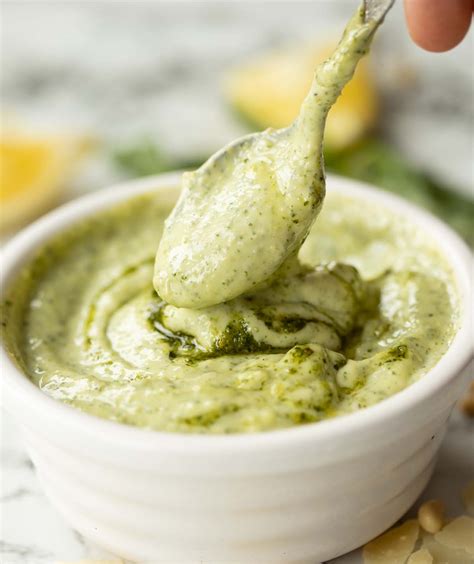 How much fat is in pesto mayo - calories, carbs, nutrition