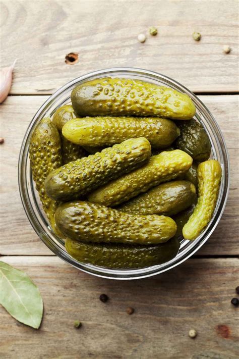 How much fat is in pickled gherkin - calories, carbs, nutrition