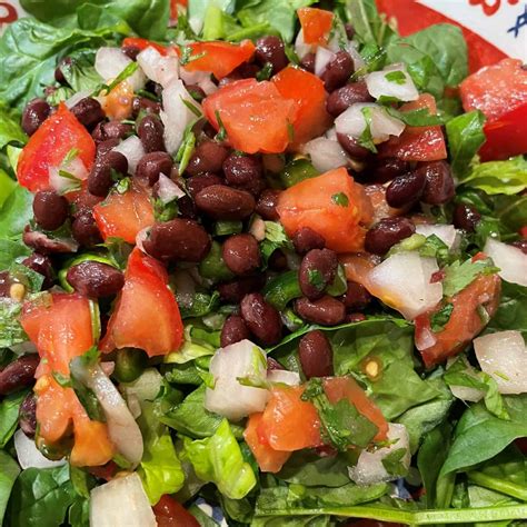 How much fat is in pico black beans - calories, carbs, nutrition