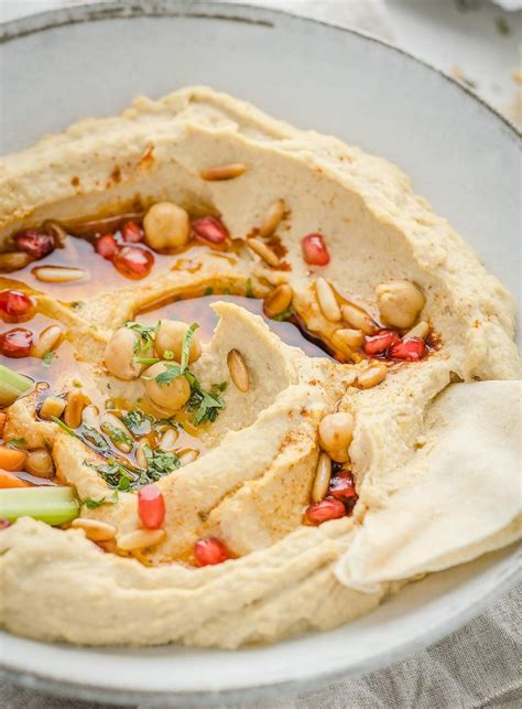 How much fat is in pine nut hummus - calories, carbs, nutrition