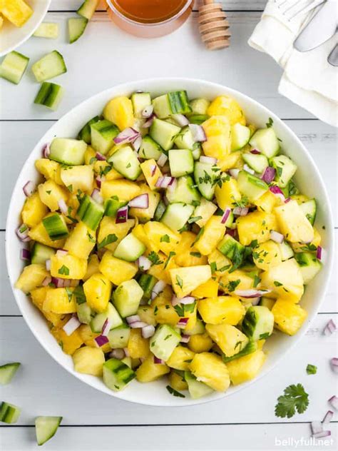 How much fat is in pineapple and cucumber salad - calories, carbs, nutrition