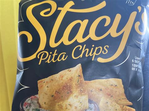 How much fat is in pita chips - calories, carbs, nutrition