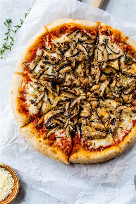 How much fat is in pizza, mushroom (bostwick) - calories, carbs, nutrition
