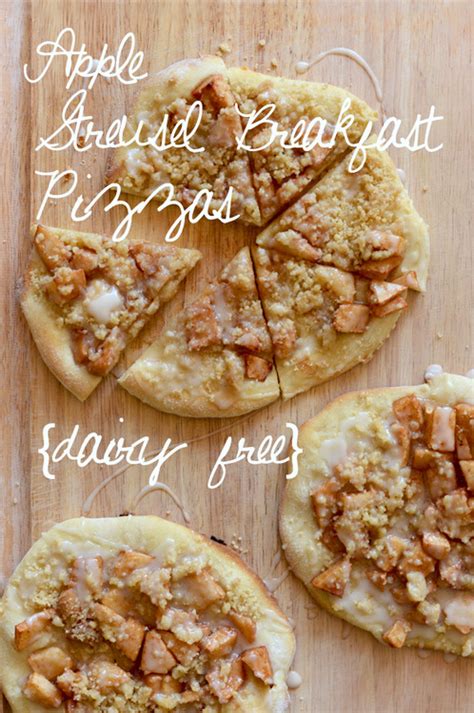 How much fat is in pizza flatbread apple berry streusel plt - calories, carbs, nutrition