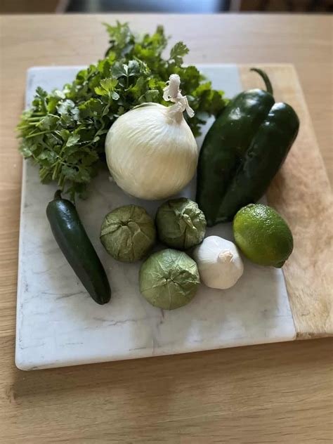 How much fat is in poblano salsa (70036.1) - calories, carbs, nutrition
