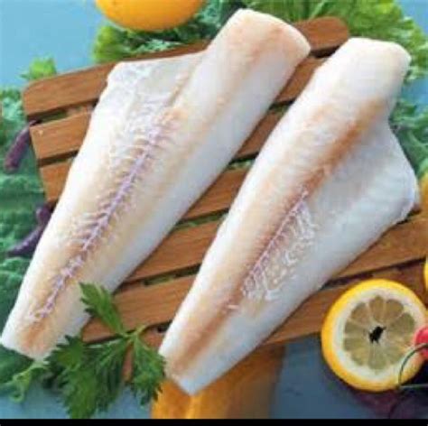 How much fat is in pollock in a rich rustic sauce - calories, carbs, nutrition
