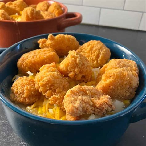 How much fat is in popcorn chicken bowl - calories, carbs, nutrition