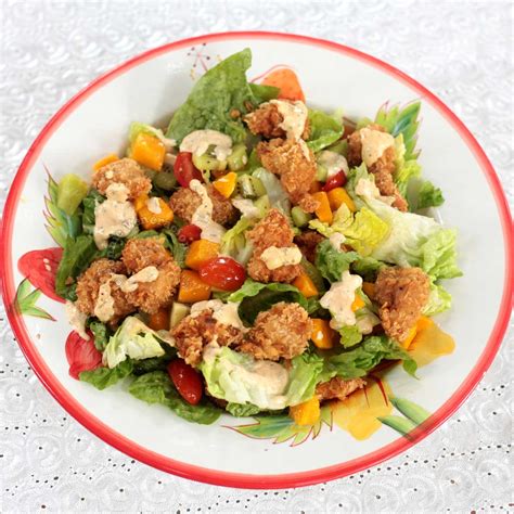 How much fat is in popcorn chicken salad - calories, carbs, nutrition