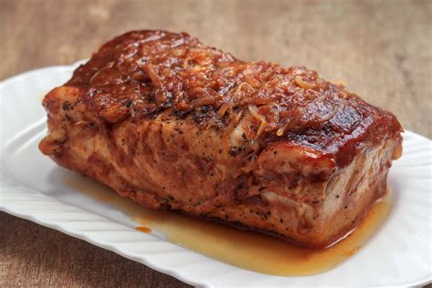 How much fat is in pork loin roasted bbq 4 oz - calories, carbs, nutrition