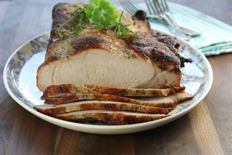 How much fat is in pork loin roasted coriander rubbed 6 oz - calories, carbs, nutrition