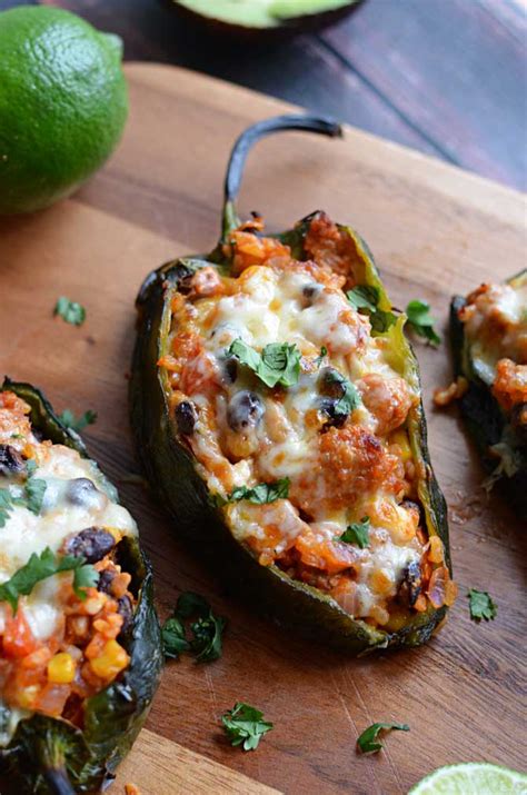 How much fat is in pork stuffed poblano pepper - calories, carbs, nutrition