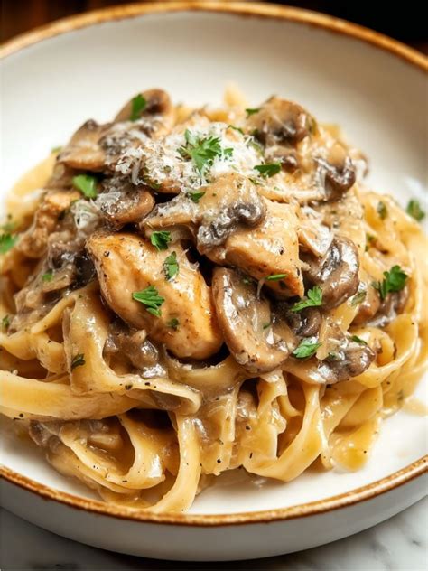 How much fat is in portabella marsala pasta - calories, carbs, nutrition