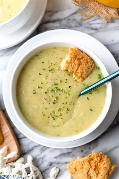 How much fat is in potato leek soup (4537.0) - calories, carbs, nutrition