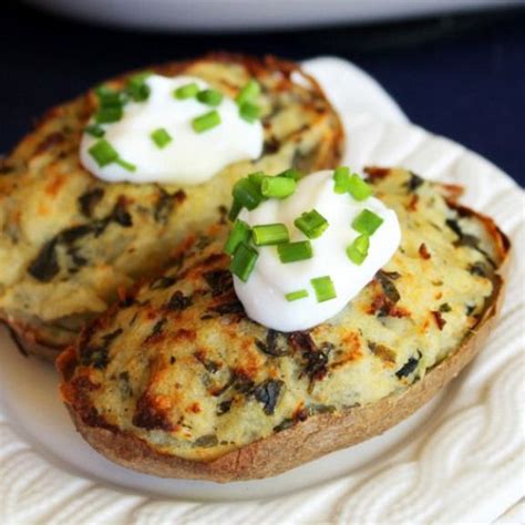How much fat is in potato skins stuffed spinach & mustard chicken - calories, carbs, nutrition