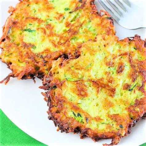 How much fat is in potato zucchini latkes - calories, carbs, nutrition