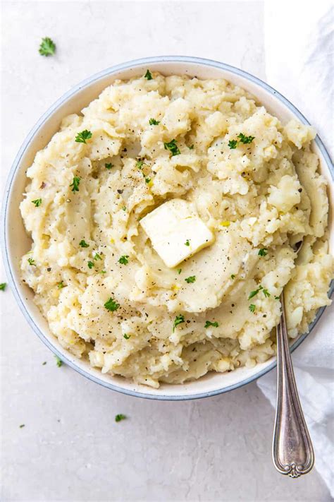How much fat is in potatoes instant mashed garlic & herb plt #8 scoop - calories, carbs, nutrition