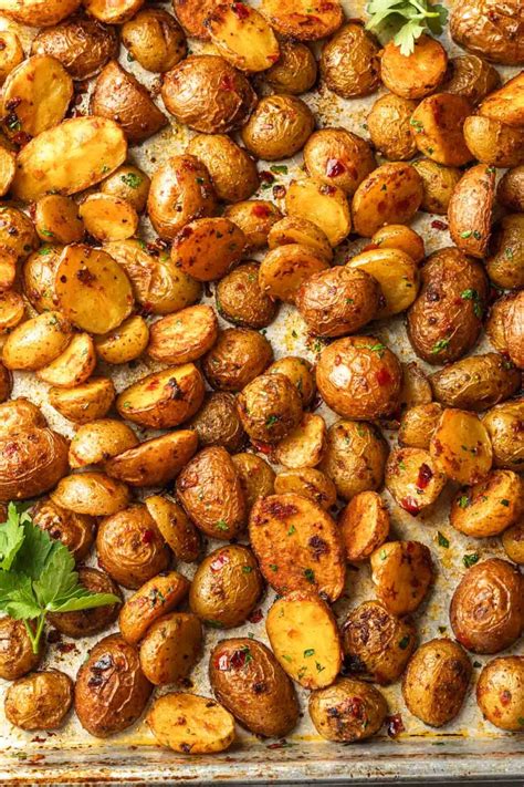 How much fat is in potatoes red b simply roasted 5 oz - calories, carbs, nutrition