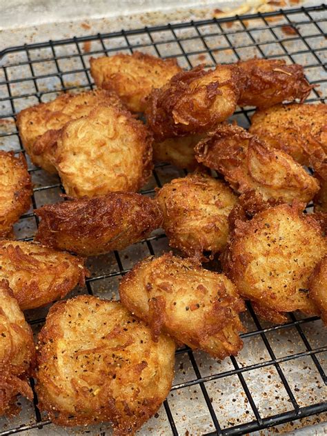 How much fat is in potatoes tater tots baked 4 oz - calories, carbs, nutrition