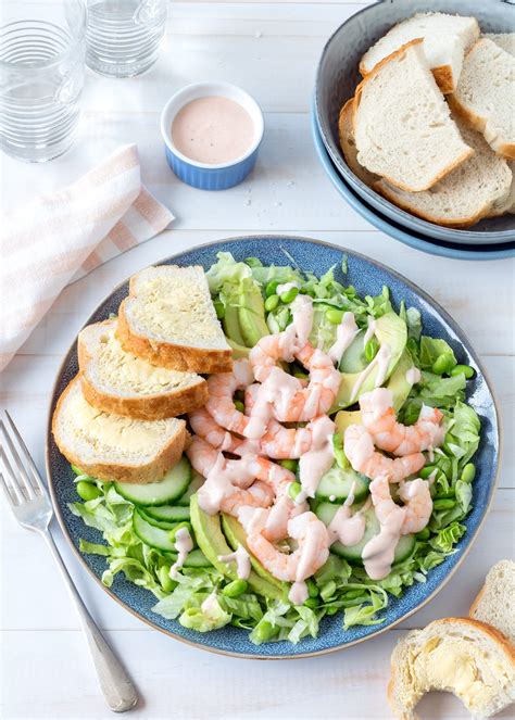 How much fat is in prawn mayo salad - calories, carbs, nutrition