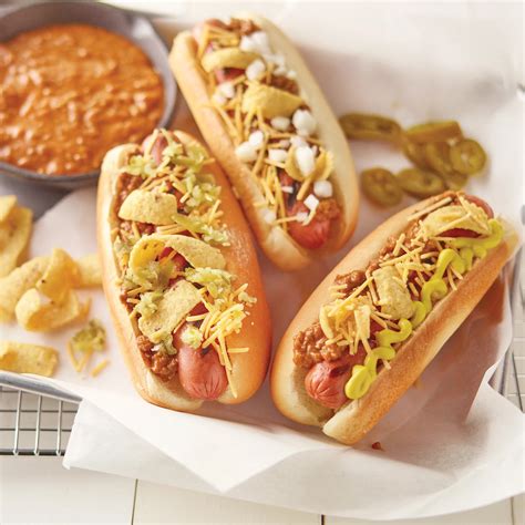 How much fat is in quarter pound frito pie dog - calories, carbs, nutrition