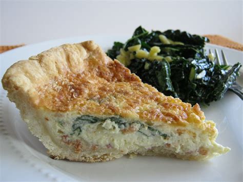 How much fat is in quiche lorraine with potato salad - calories, carbs, nutrition