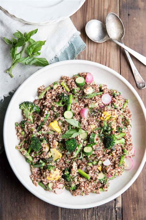 How much fat is in quinoa primavera - calories, carbs, nutrition