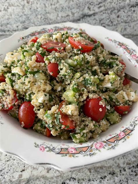 How much fat is in quinoa tabbouleh - calories, carbs, nutrition