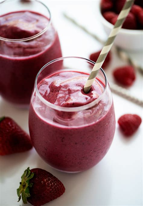 How much fat is in raspberry blast frozen smoothie - calories, carbs, nutrition