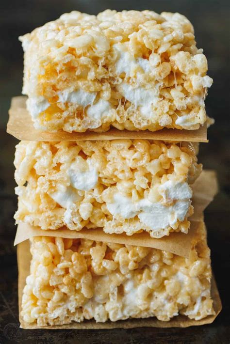 How much fat is in rice krispy treat - calories, carbs, nutrition