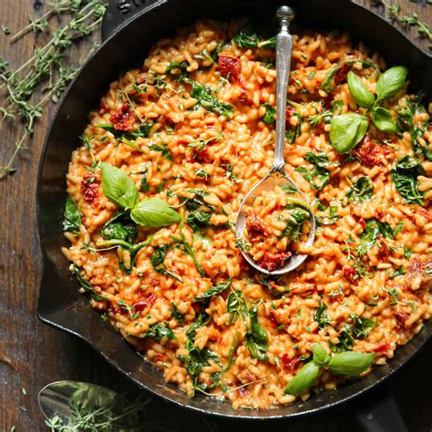 How much fat is in risotto with sun-dried tomato - calories, carbs, nutrition