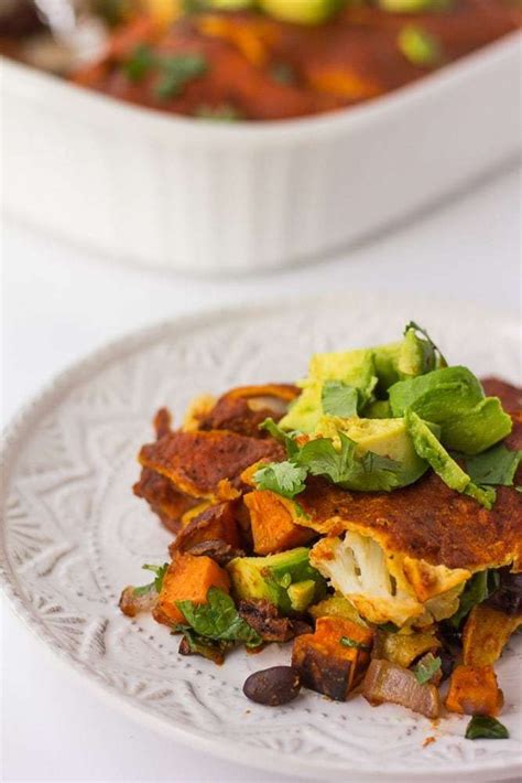 How much fat is in roasted vegetable enchilada - calories, carbs, nutrition