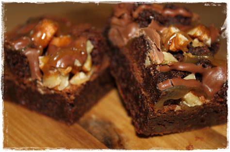 How much fat is in rockslide brownie - calories, carbs, nutrition
