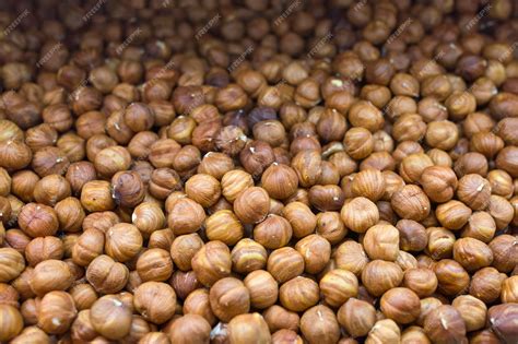 How much fat is in rollup hazelnut fresh fruit - calories, carbs, nutrition
