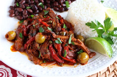 How much fat is in ropa vieja - calories, carbs, nutrition