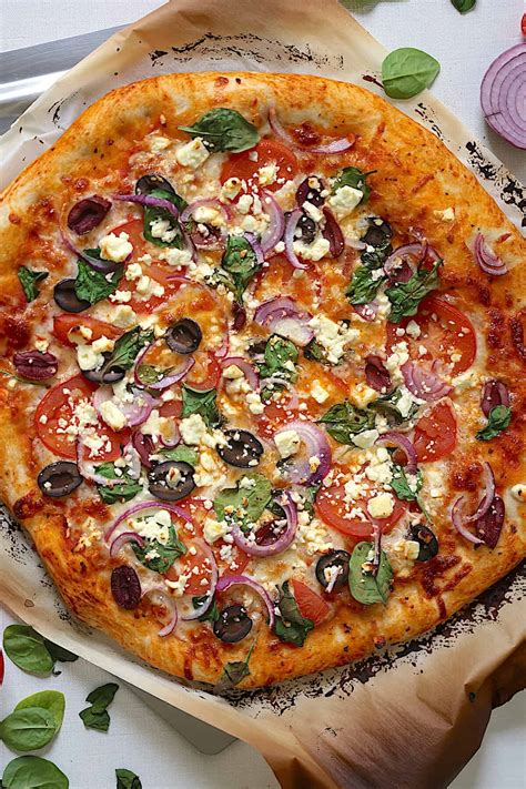 How much fat is in rustic mediterranean pizza - calories, carbs, nutrition