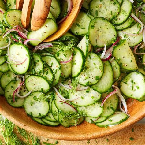 How much fat is in salad cucumber & onion pickled 3 oz - calories, carbs, nutrition