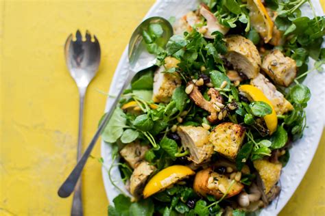 How much fat is in salad entree chicken watercress & nectarine - calories, carbs, nutrition