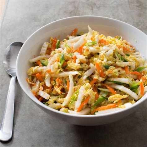 How much fat is in salad slaw teriyaki cabbage 3 oz - calories, carbs, nutrition