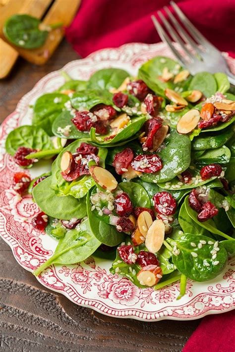 How much fat is in salad spinach cranberry & sunflower - calories, carbs, nutrition