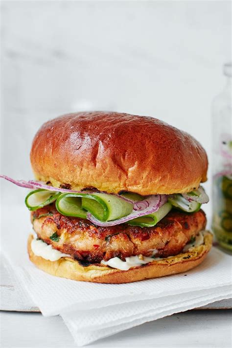 How much fat is in salmon burger asian cucumber - calories, carbs, nutrition