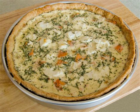 How much fat is in salmon dill goat cheese quiche (40241.0) - calories, carbs, nutrition