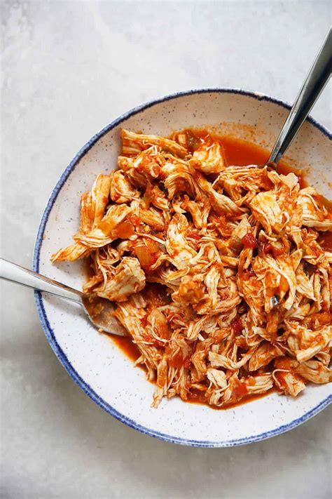 How much fat is in salsa chicken - calories, carbs, nutrition