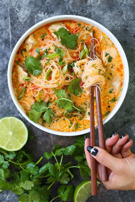 How much fat is in sauce thai red curry 2 tbsp - calories, carbs, nutrition