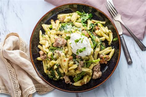 How much fat is in sausage broccoli rabe cavatelli (69598.1) - calories, carbs, nutrition