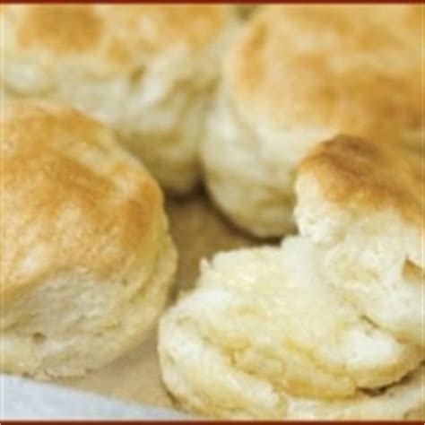 How much fat is in savory country biscuits - calories, carbs, nutrition