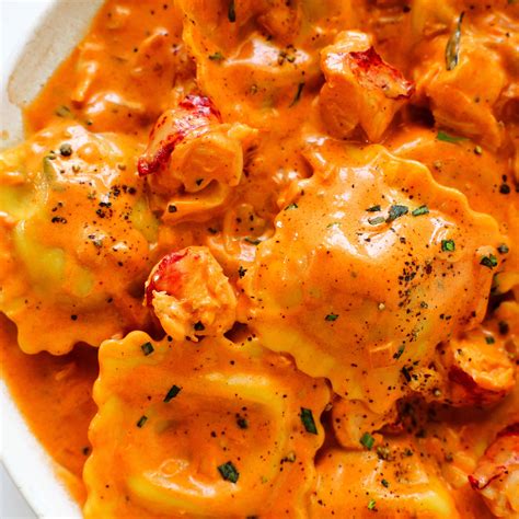 How much fat is in seafood ravioli - calories, carbs, nutrition