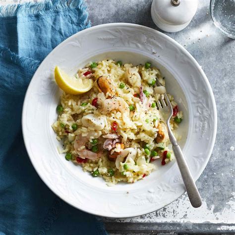 How much fat is in seafood risotto - calories, carbs, nutrition