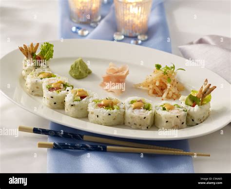 How much fat is in seafood roll on white roll - calories, carbs, nutrition