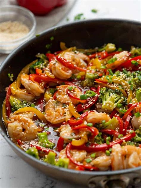 How much fat is in seafood vegetable stir-fry casserette - calories, carbs, nutrition